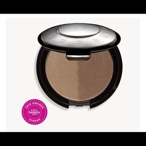 Becca Shadow and Light Bronze/Contour Perfector